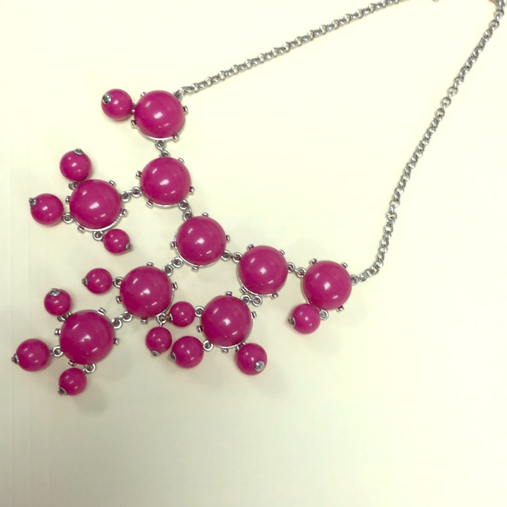 LIKE NEW Statement Necklace